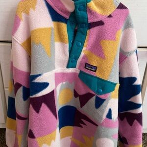 Girls multi colored Patagonia fleece size L